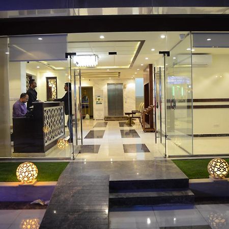 Address Tower Hotel Jubail Bagian luar foto